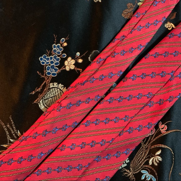 Vintage Gucci Primary Color Horse Bit Silk Tie - Picture 12 of 12